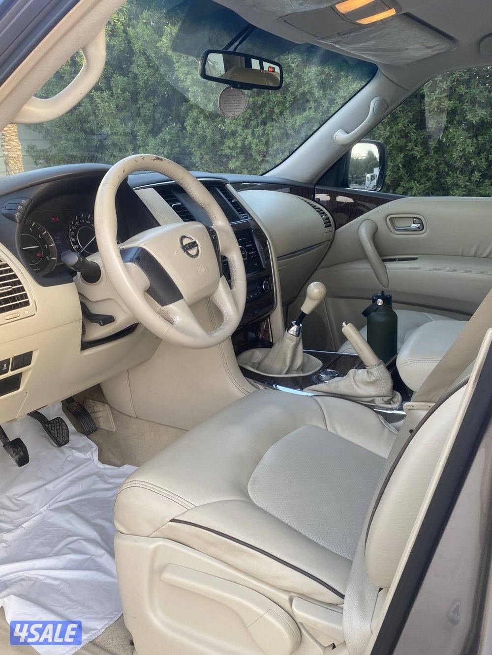 باترول موديل 2013 قير عادي شرط الفحص4