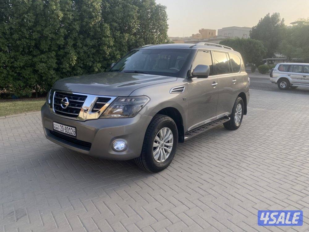 باترول موديل 2013 قير عادي شرط الفحص5