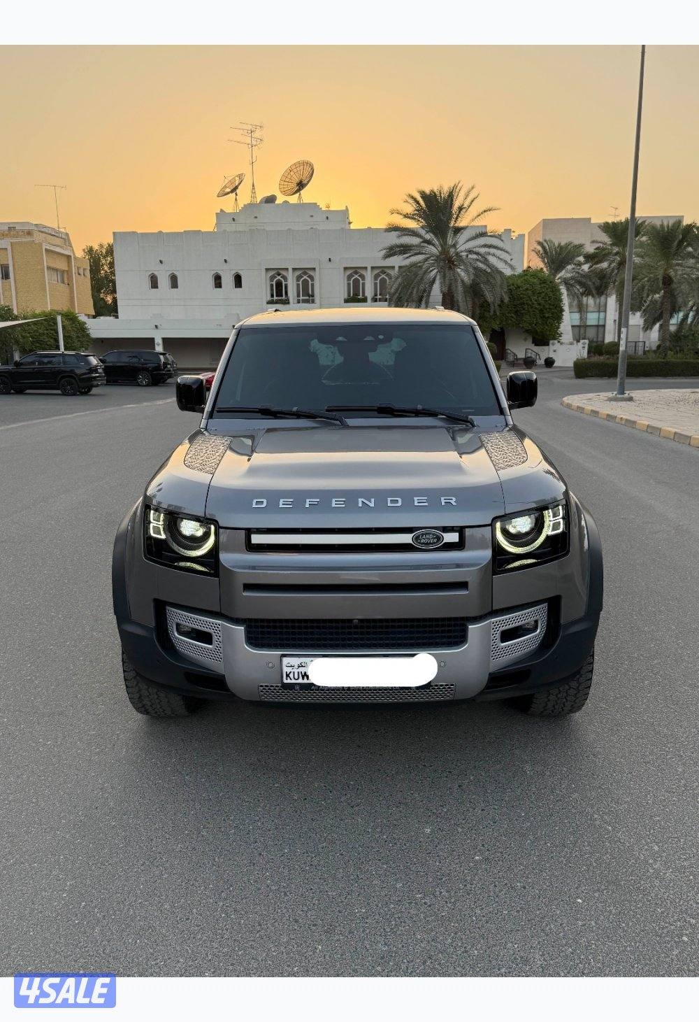 للبيع ديفندر ٦سلندر - صبغ وكاله - عداد ٩٨الف1