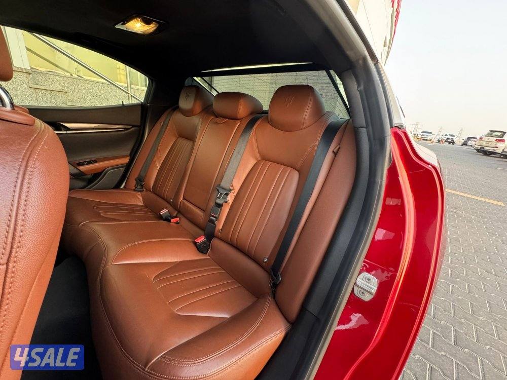 للبيع مازيراتي جيبلي موديل 201610