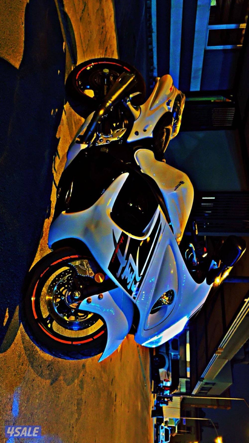 سوزوكي هايابوسا 2017 الممشى 21الف كم  الحاله وكاله3