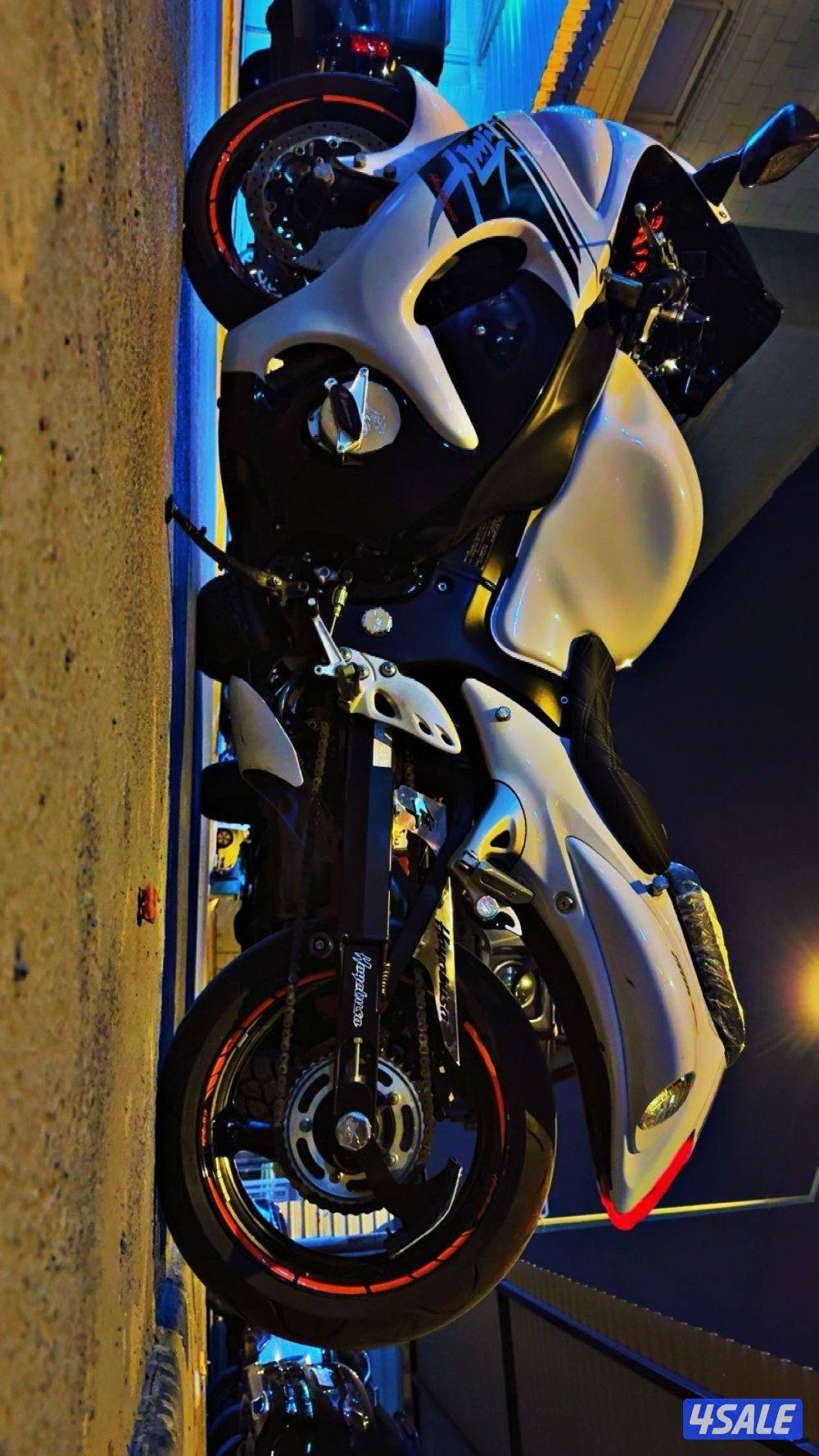 سوزوكي هايابوسا 2017 الممشى 21الف كم  الحاله وكاله2