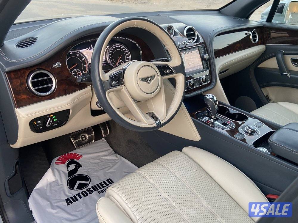 بنتلي بينتايجا موديل 2018 _12 سلندر وارد الوكاله صبغ الوكاله2