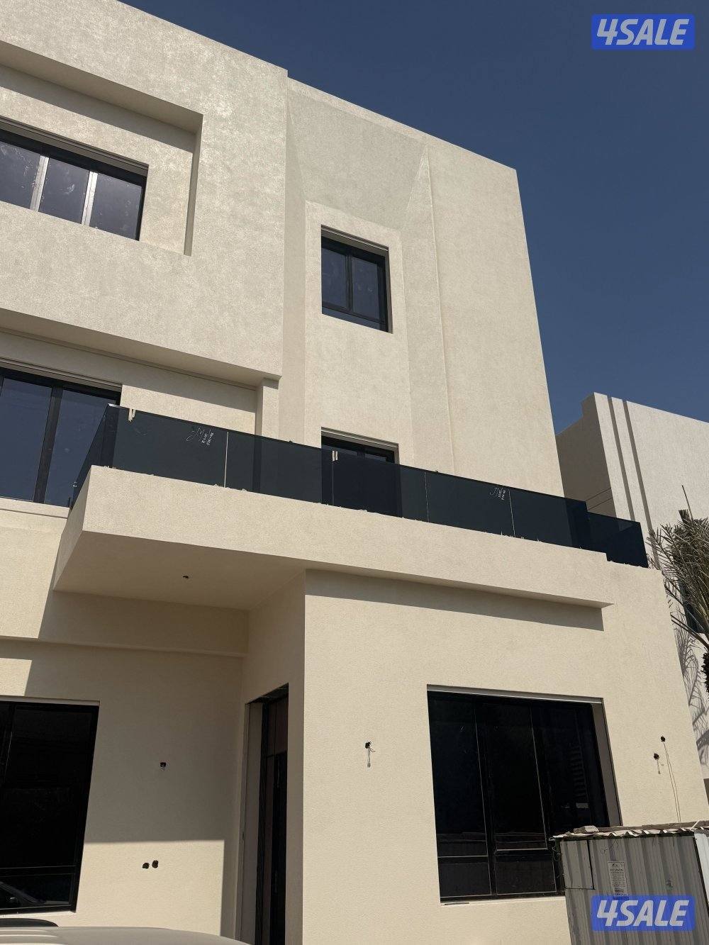 زجاج ومرايا5