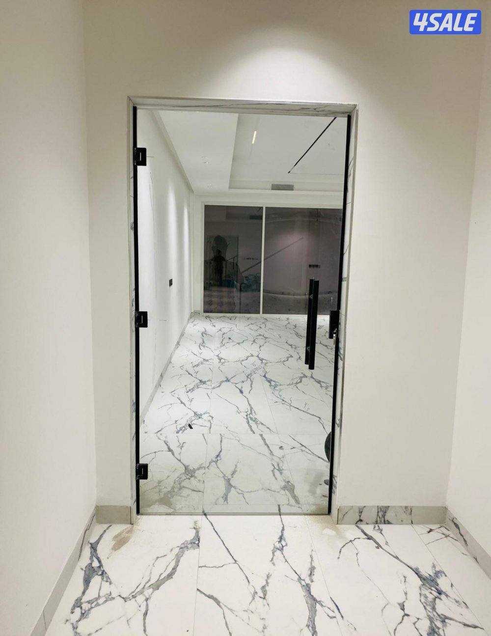 زجاج ومرايا6