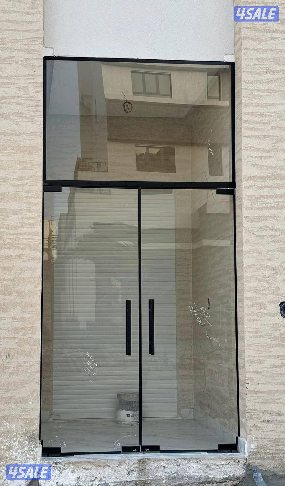 زجاج ومرايا11