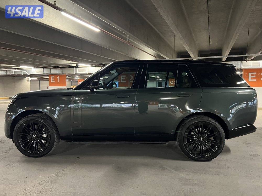 Range Rover HSE P530 Model 20235