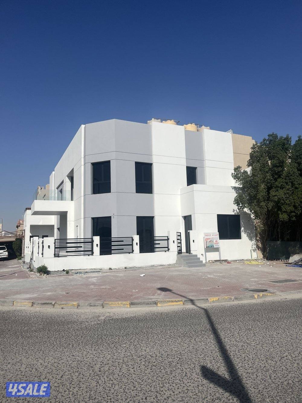 للإجار فيلا تشطيب جديد3