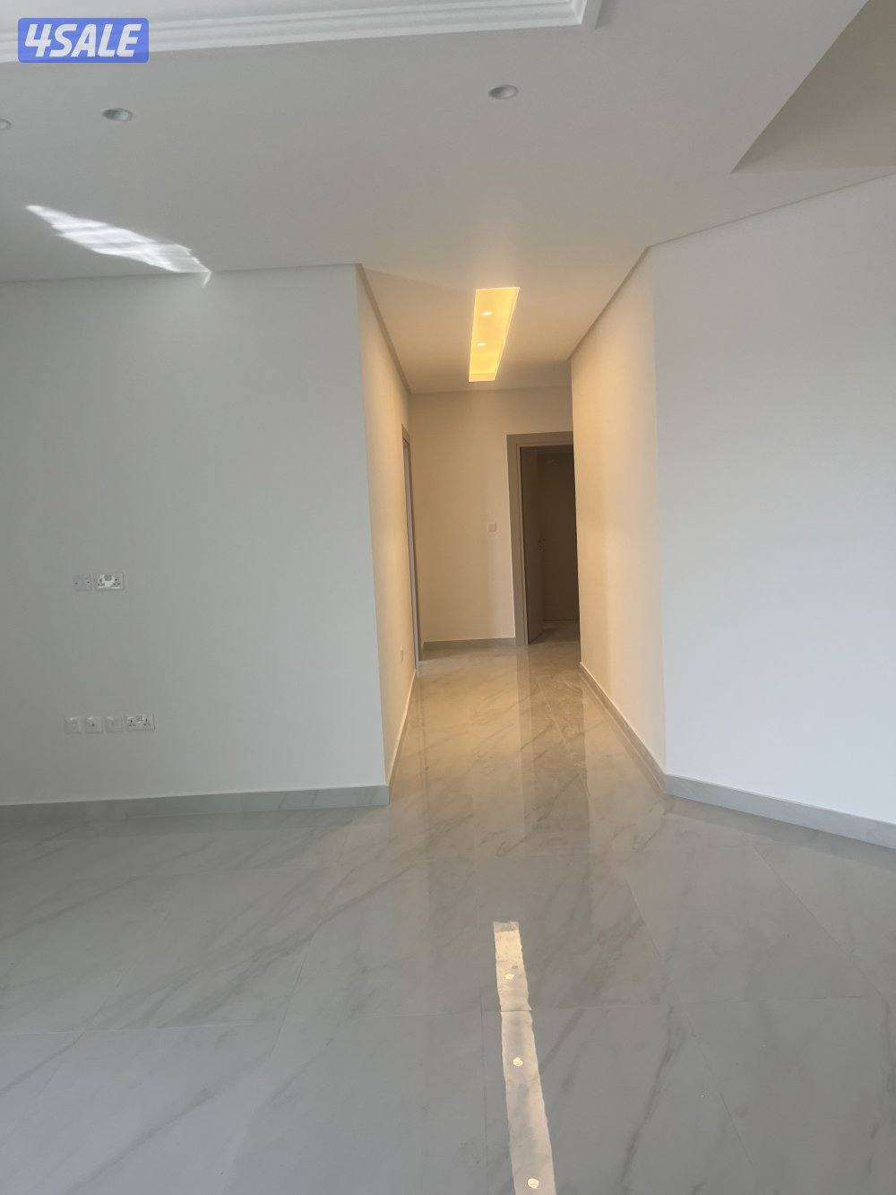 للإجار فيلا تشطيب جديد9