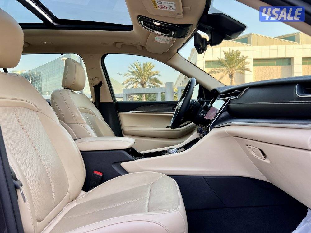 جراند شيروكي L / ٢٠٢٢9