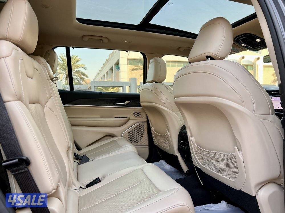 جراند شيروكي L / ٢٠٢٢10