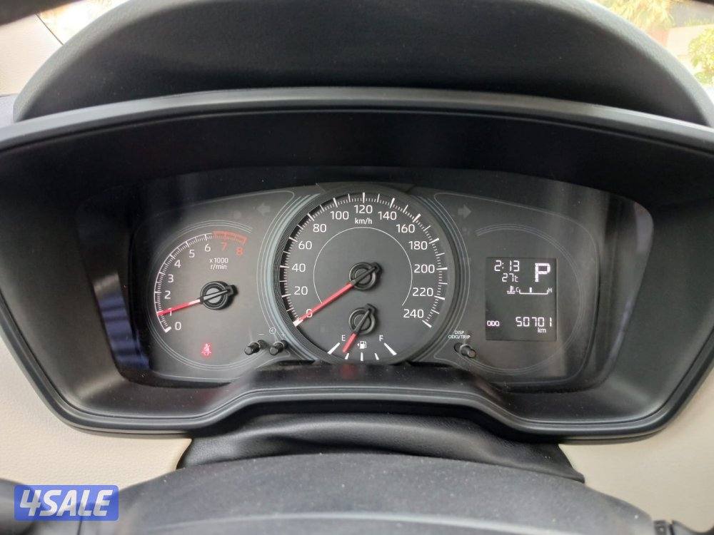 تويوتا كورولا 2022 ماشي ٥٨ كم بحاله ممتازه6