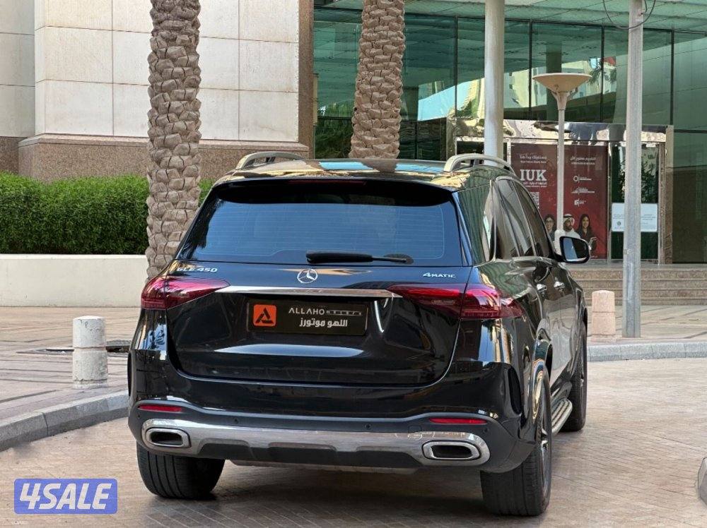 مرسيدسGLE450 كتAMG موديل2023 عداد45الف وارد الملا تحت الكفاله2