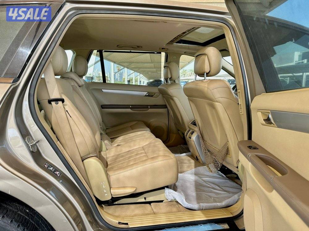 مرسيدس R300 - الموديل:2010 - العداد:1359