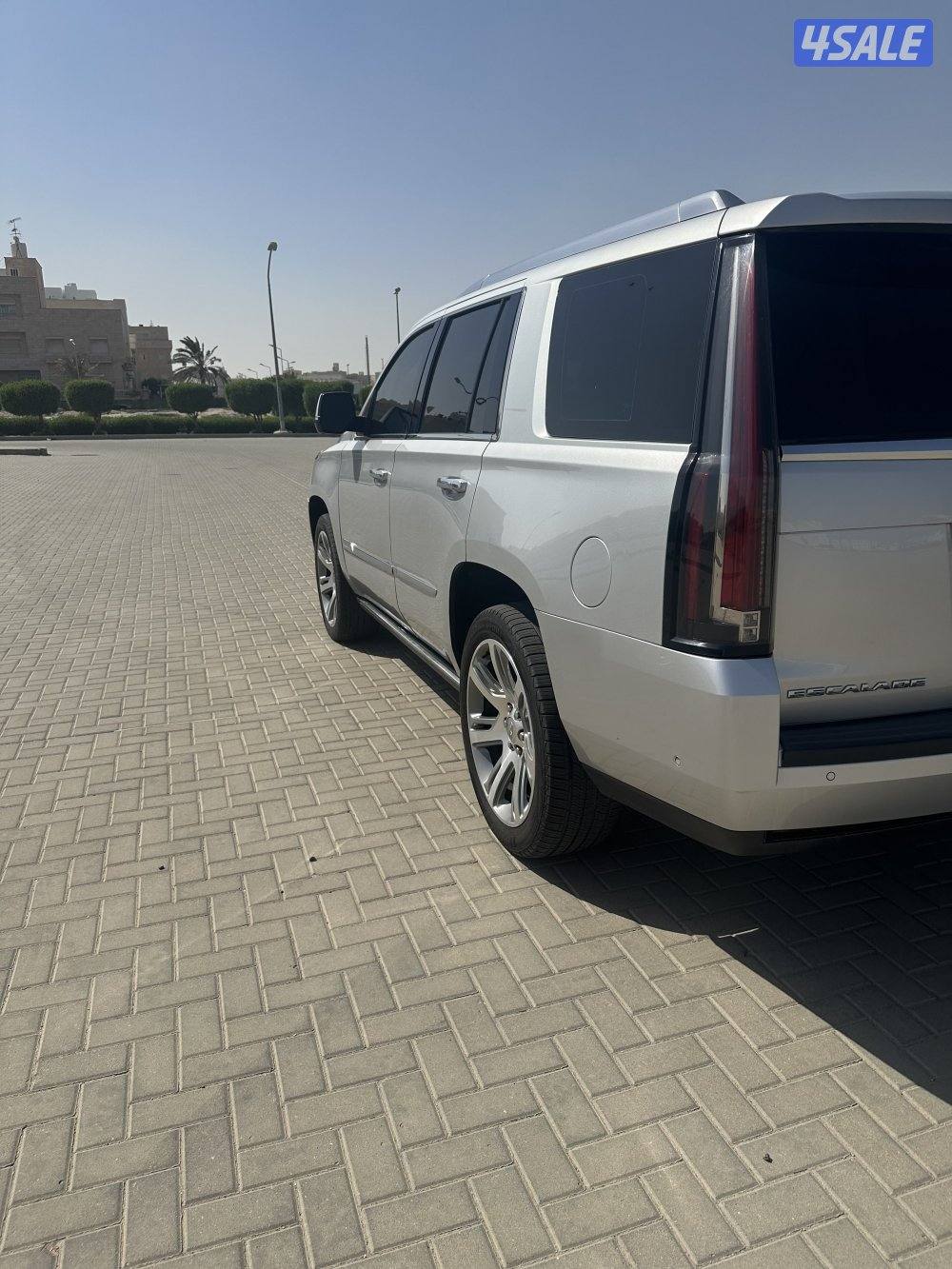 للبيع اسكليد بلاتينيوم مع تاهو شرط الفحص فل ابشن اعلي درجة6