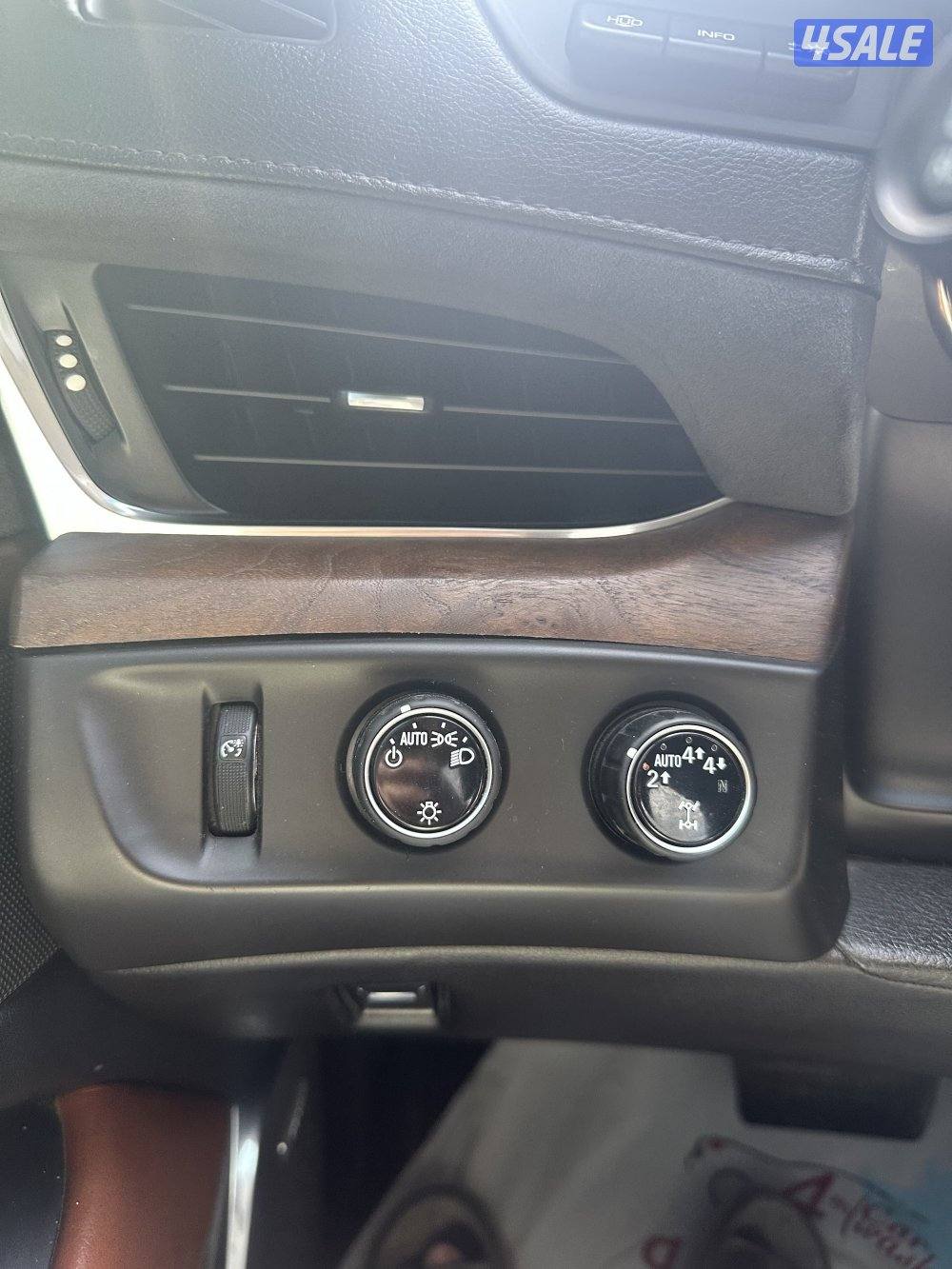 للبيع اسكليد بلاتينيوم مع تاهو شرط الفحص فل ابشن اعلي درجة7