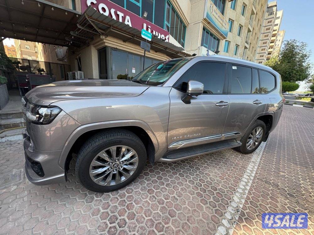 لاند كروزر GXR{تون تربو }AEROS بحالة الاصفار2