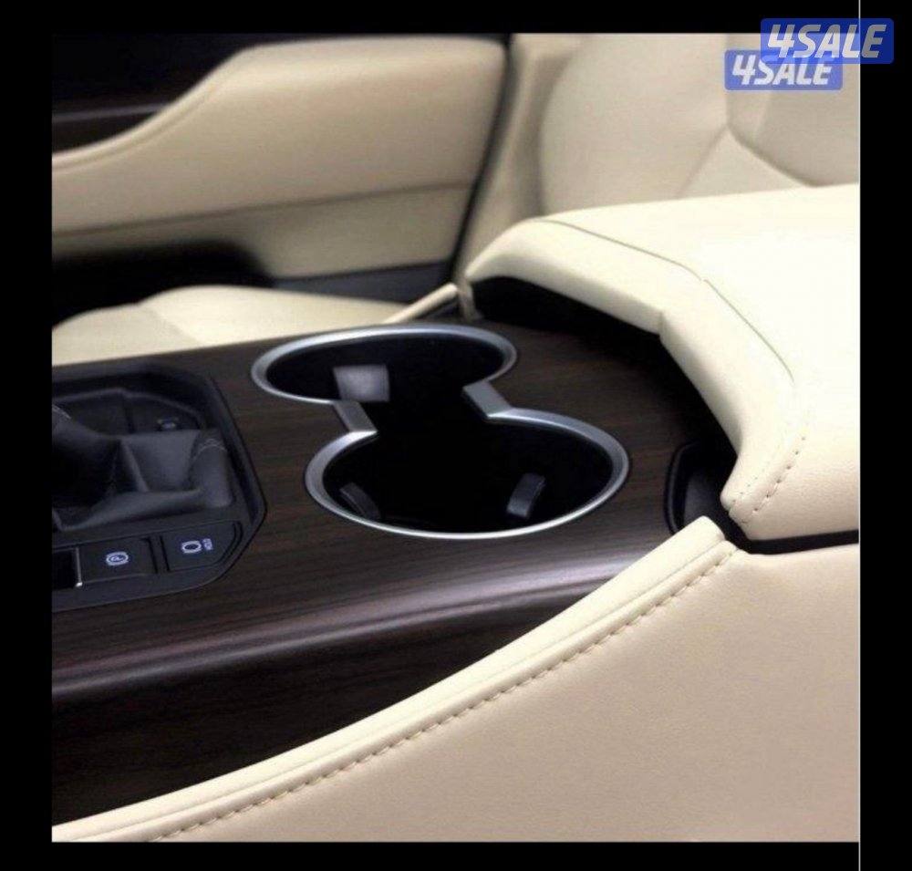 لاند كروزر GXR{تون تربو }AEROS بحالة الاصفار9