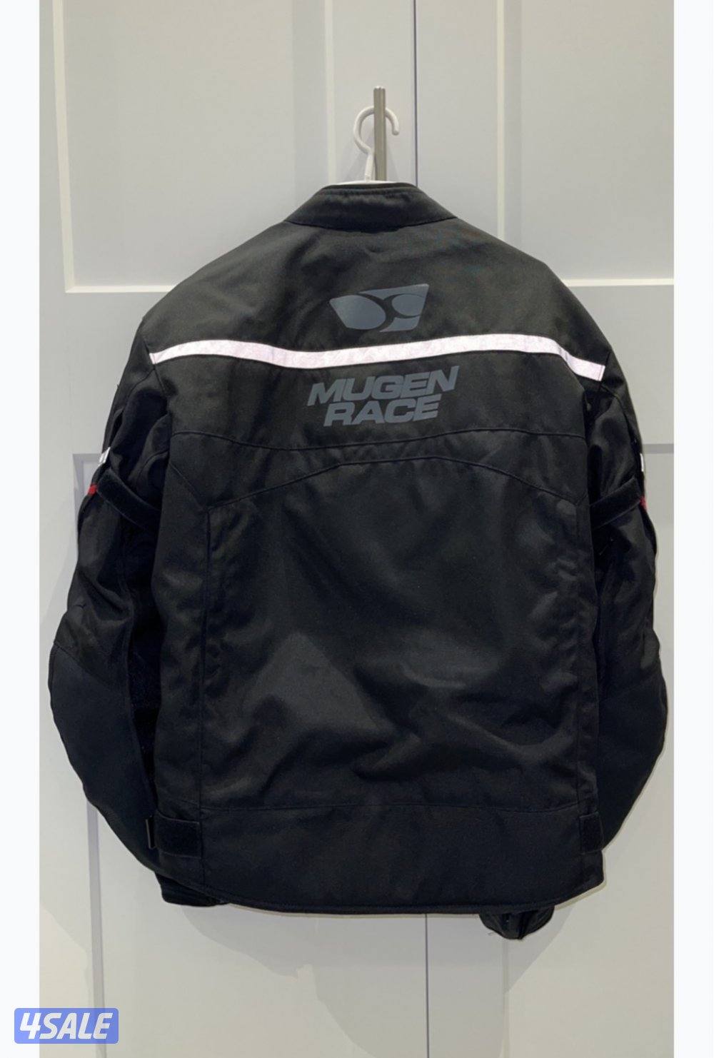 جناط lone rider وخوذ متنوعه وجاكيت10