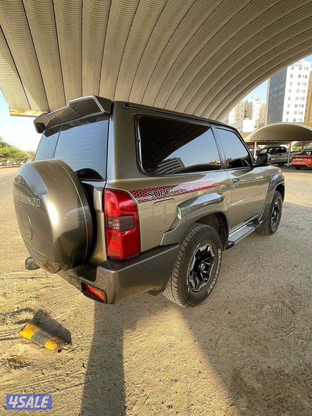 للبيع سوبر سفاري كبسوله جير عادي شرط الفحص بالكامل اي شي بالفحص اتحمل13