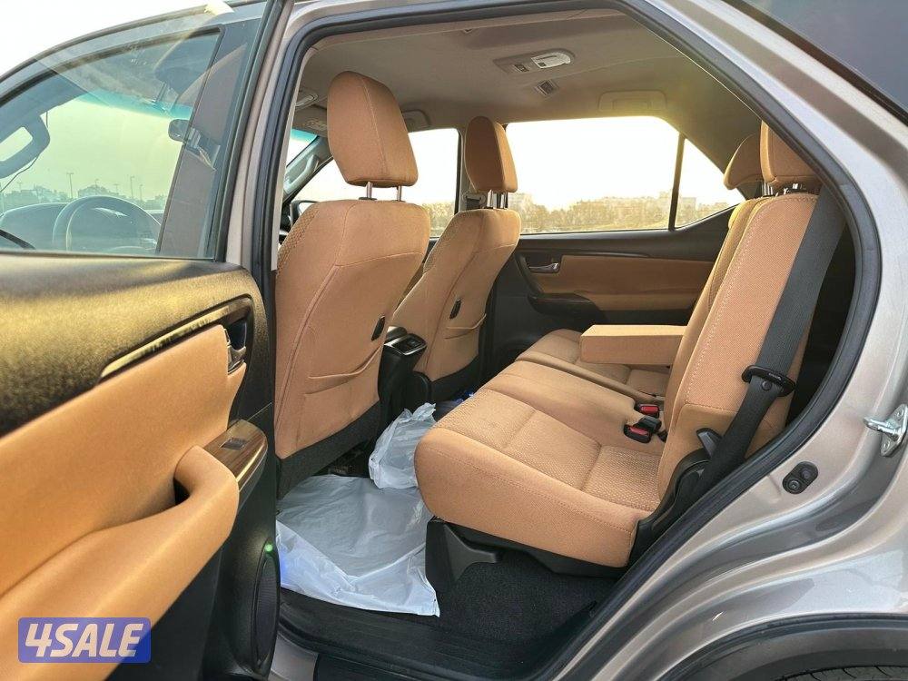 تويوتا فورتنر ٢٠١٩ بحالة ممتازة5