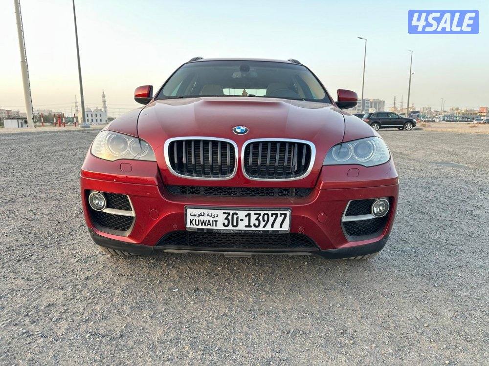 BMW X6 موديل ٢٠١٤ صبغ وكالة عداد قليل8