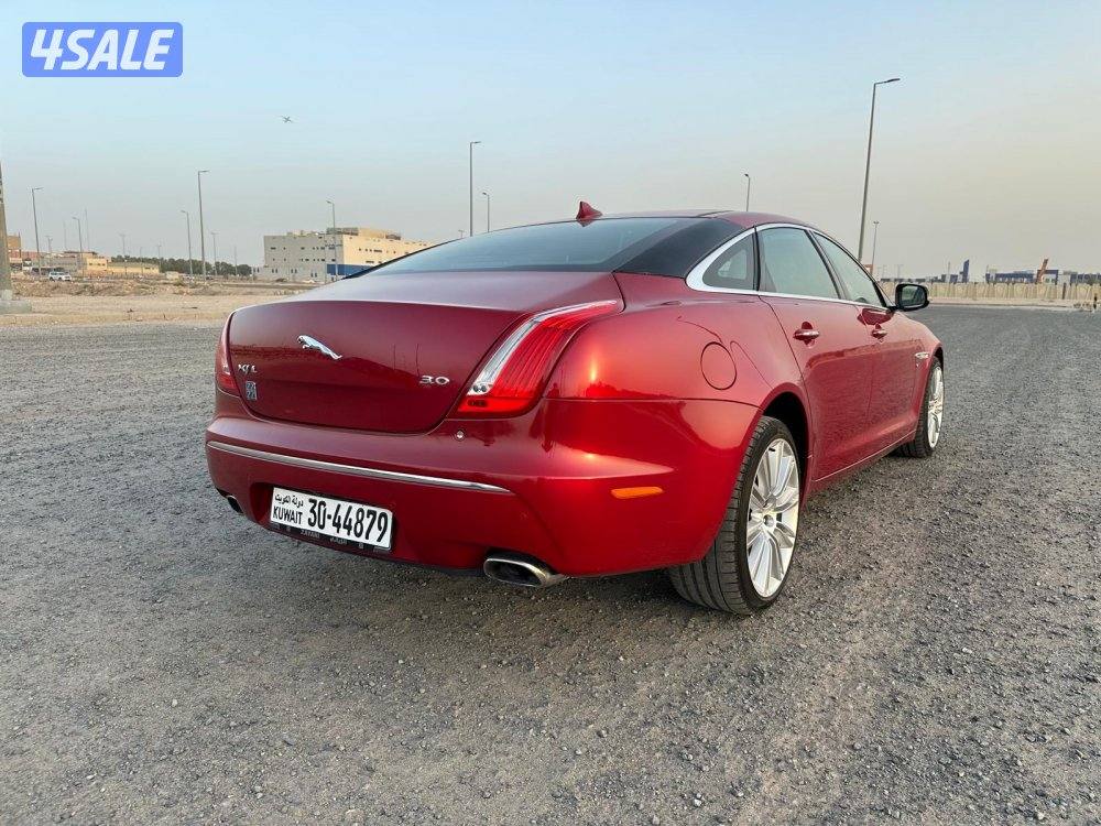 جاكوار XJ6L عداد ٤٢ ألف أعلى مواصفات صبغ وكالة5