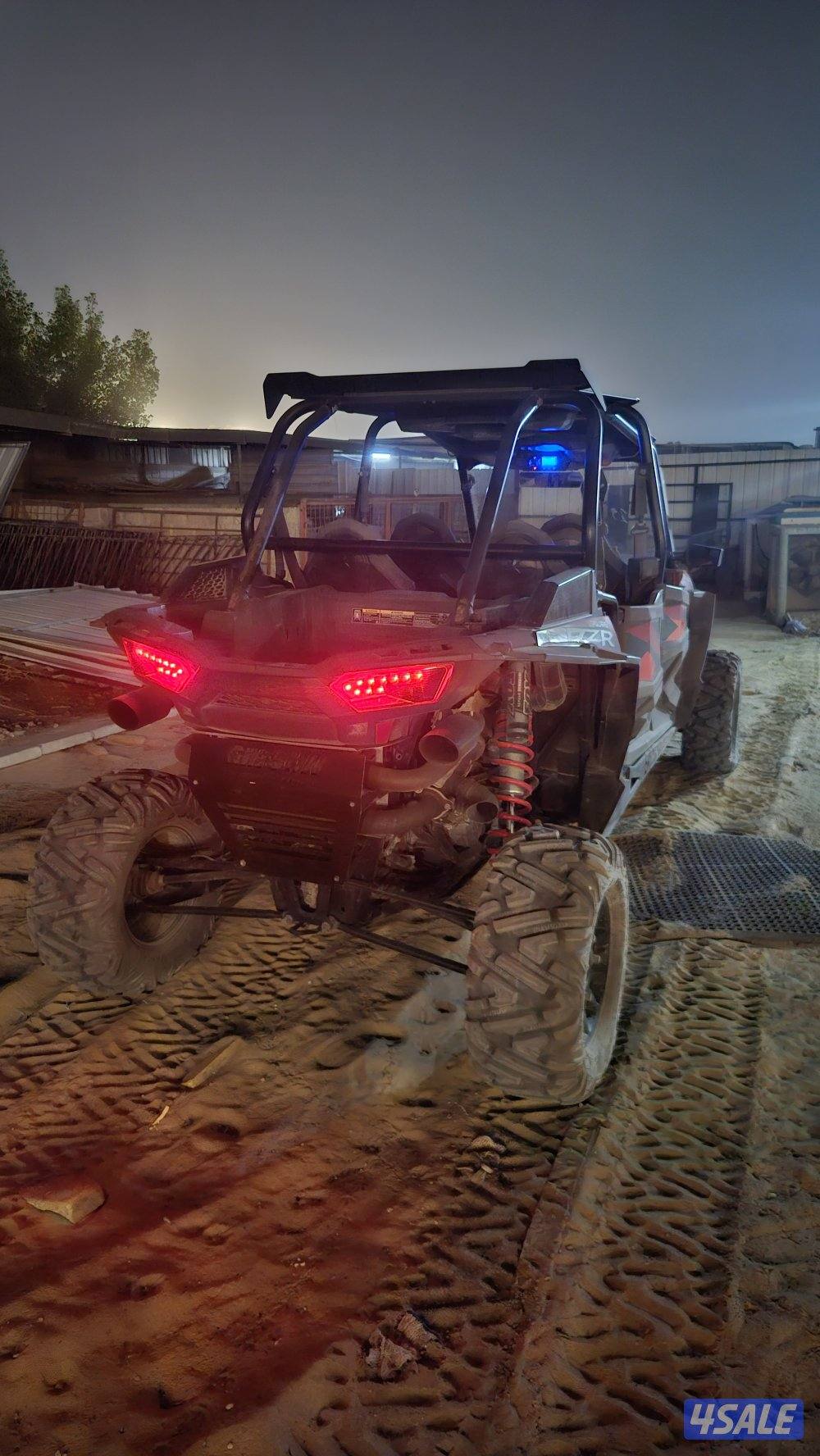 RZR1000 turbo 2018 نظيف3