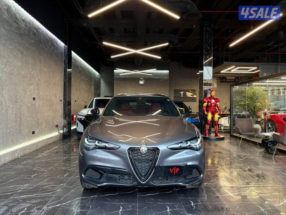 الفاروميو Q 4 stelvio3