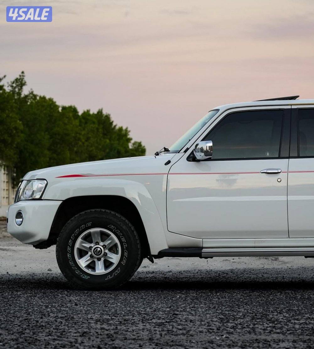 للبيع NISSAN VTC موديل 2019 عداد 118 الف كم صبغ الوكالة3