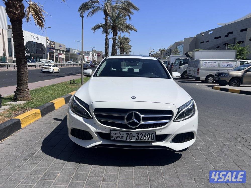 مرسيدس C200 بحالة الوكالة1