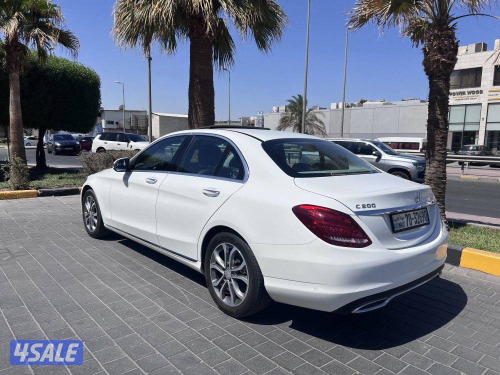 مرسيدس C200 بحالة الوكالة3