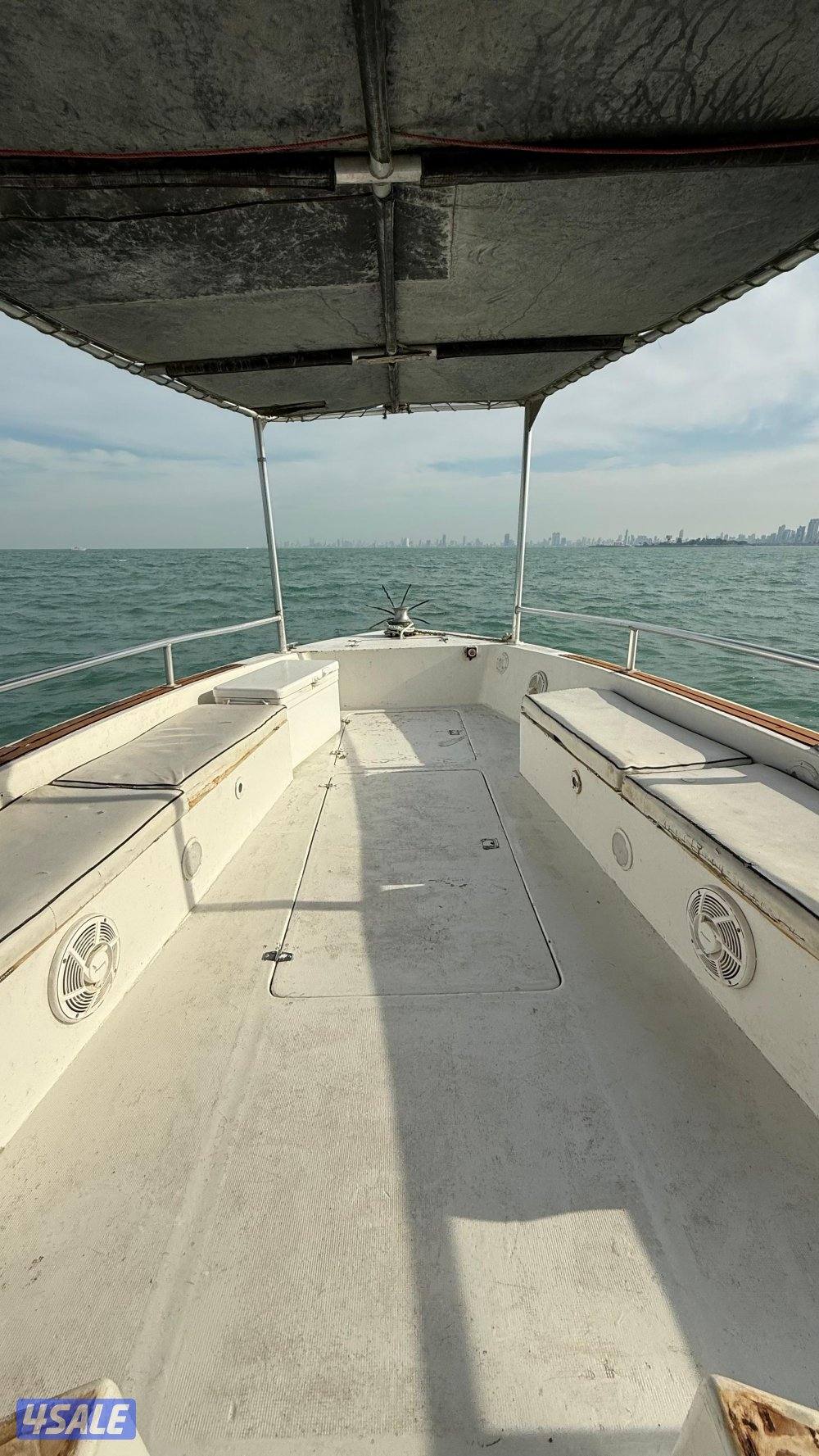 رحلات بحريه طراريد للأيجار6