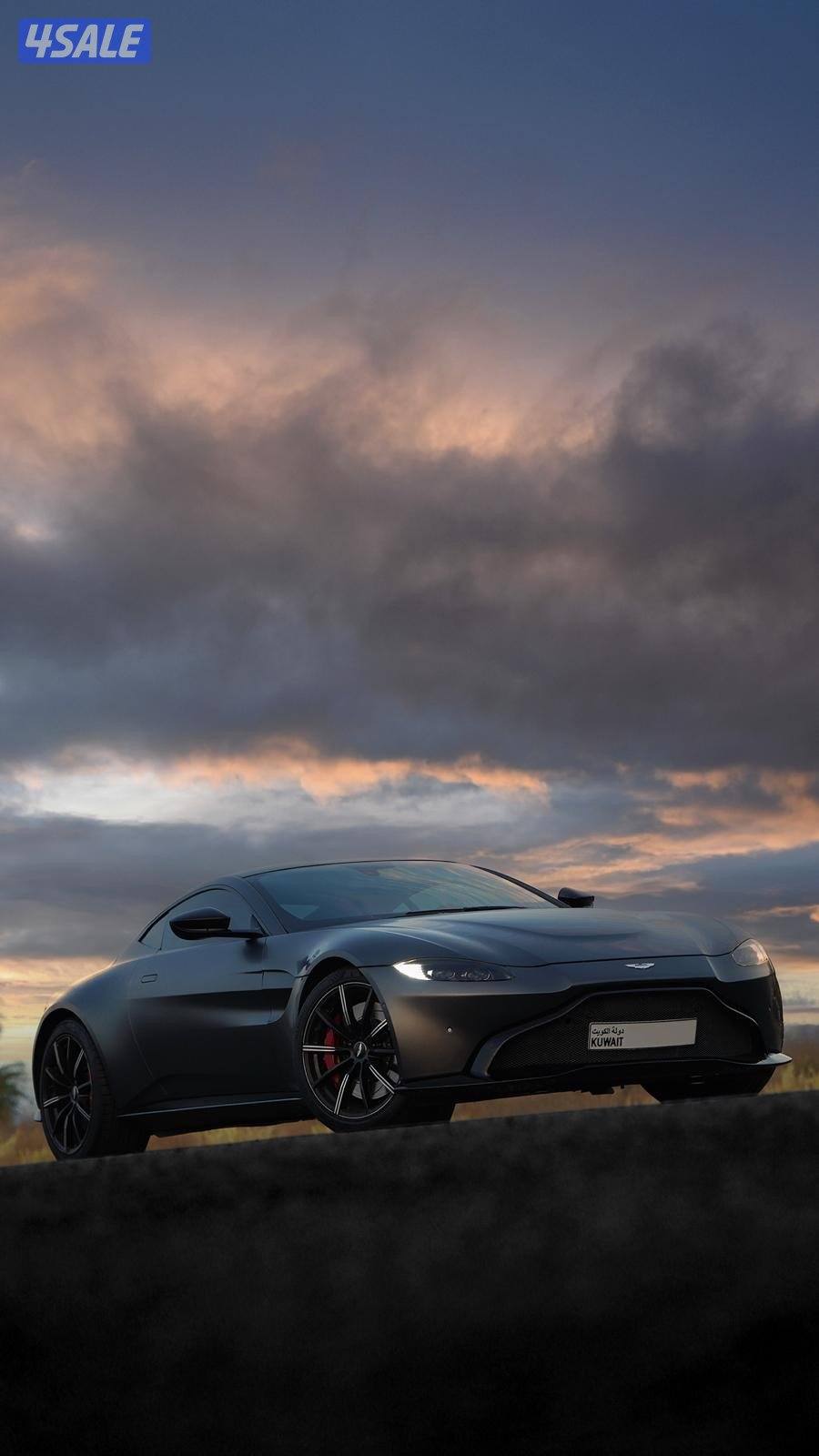 Aston Martin Vantage1