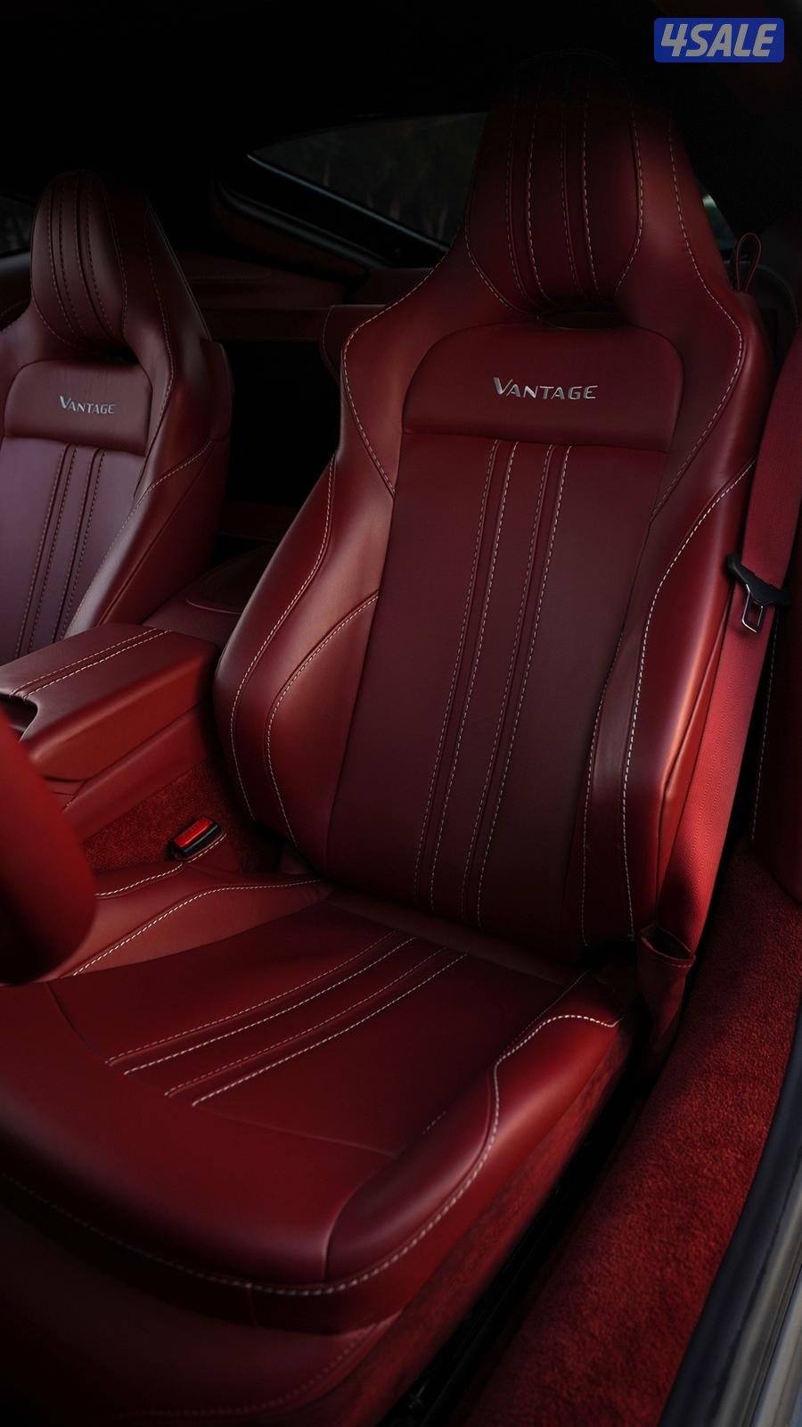 Aston Martin Vantage7