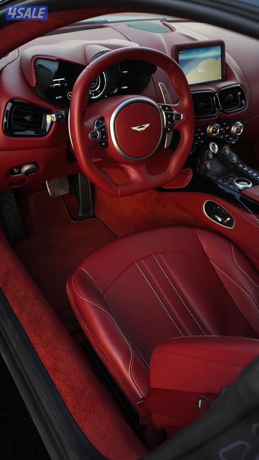 Aston Martin Vantage6