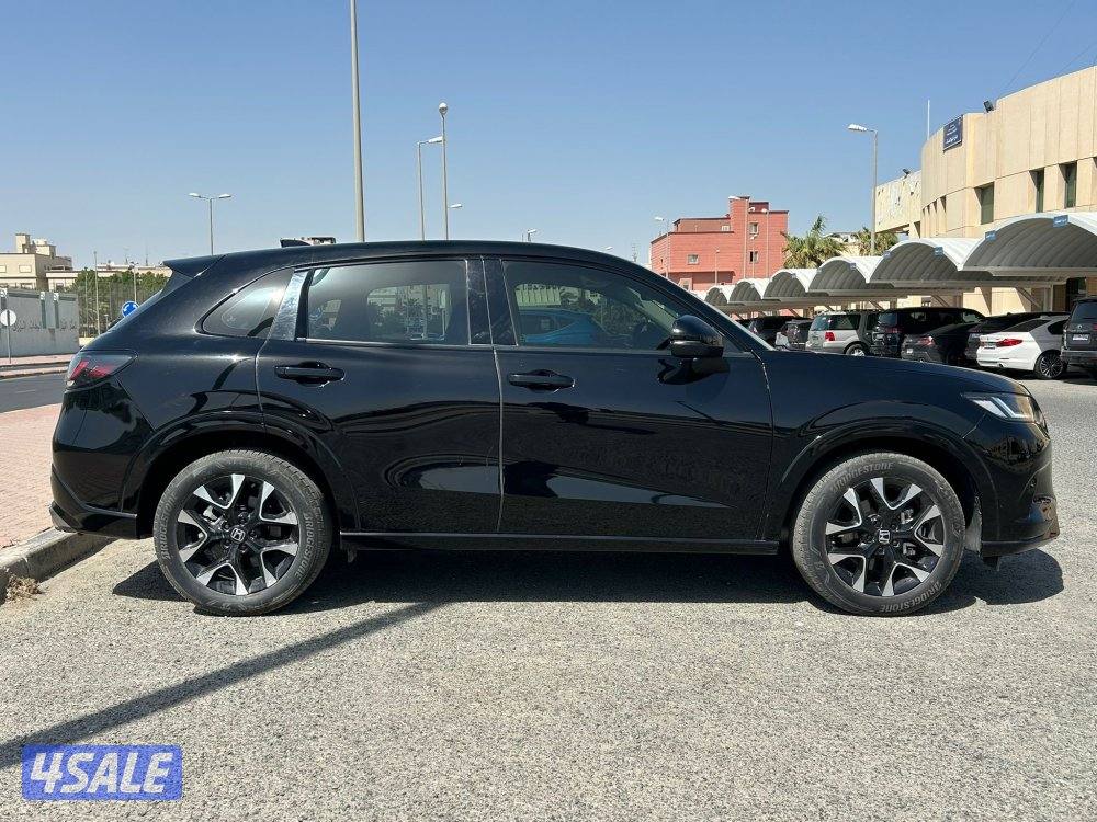 ZRV موديل 2024 ماشي: 1 ألف5