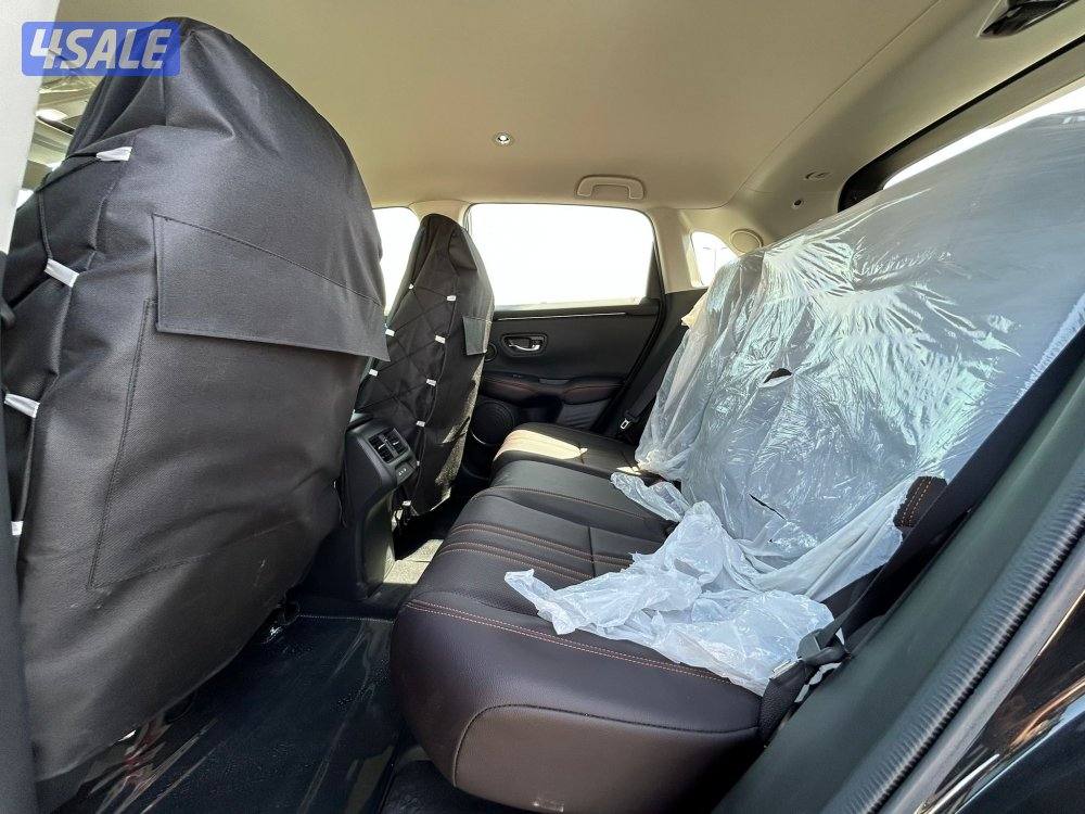 ZRV موديل 2024 ماشي: 1 ألف12