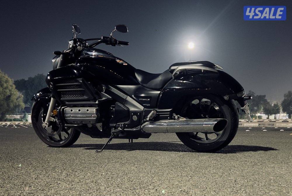 Honda Goldwing Valkyrie(F6C)5