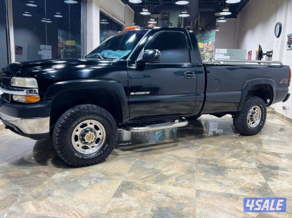 سلفرادو دبل قير ارضي موديل 2001 ماشي 279 الف وكالة الكويت0