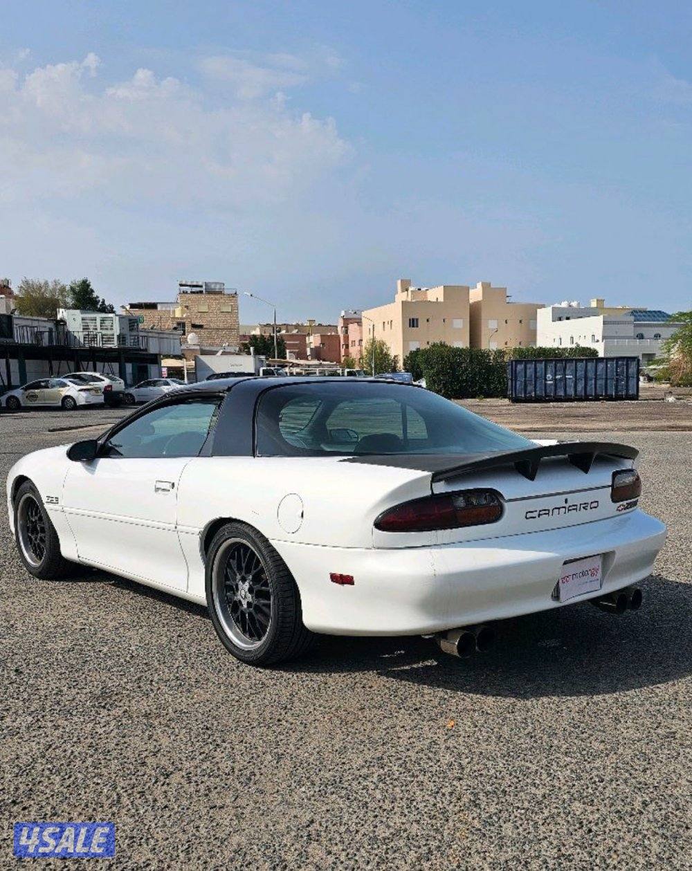كمارو 1999 z284