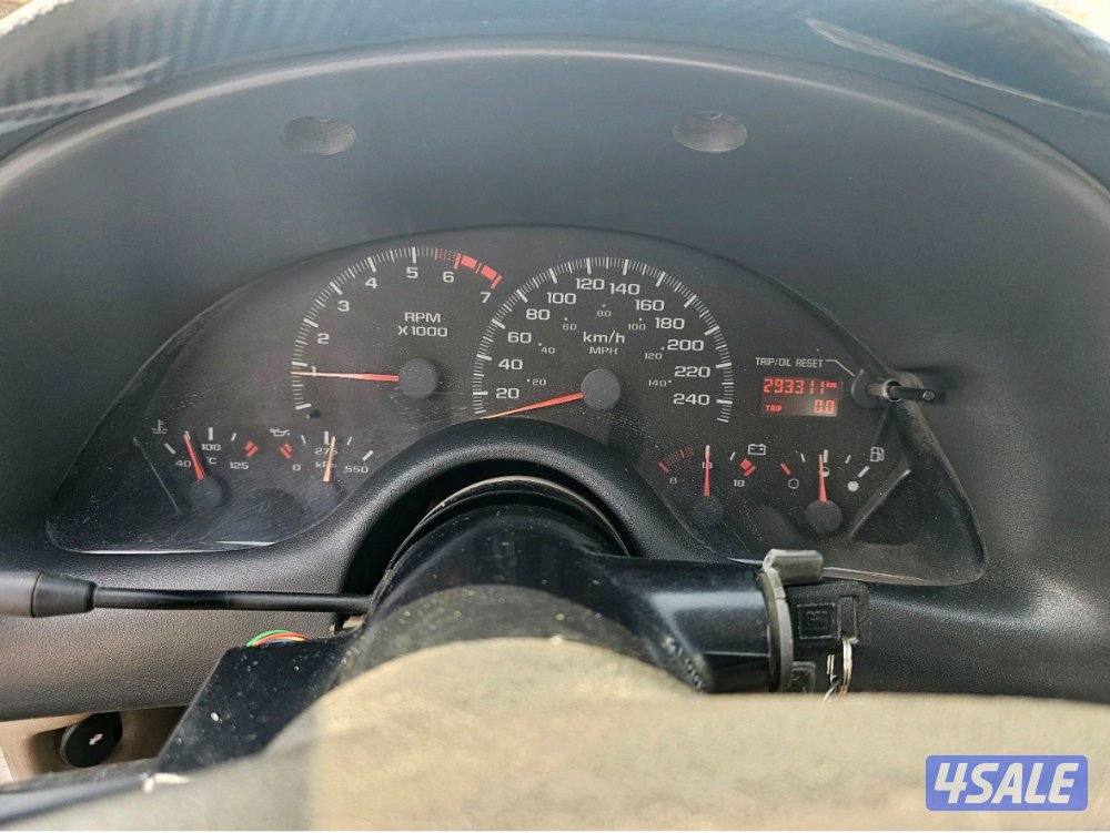 كمارو 1999 z286