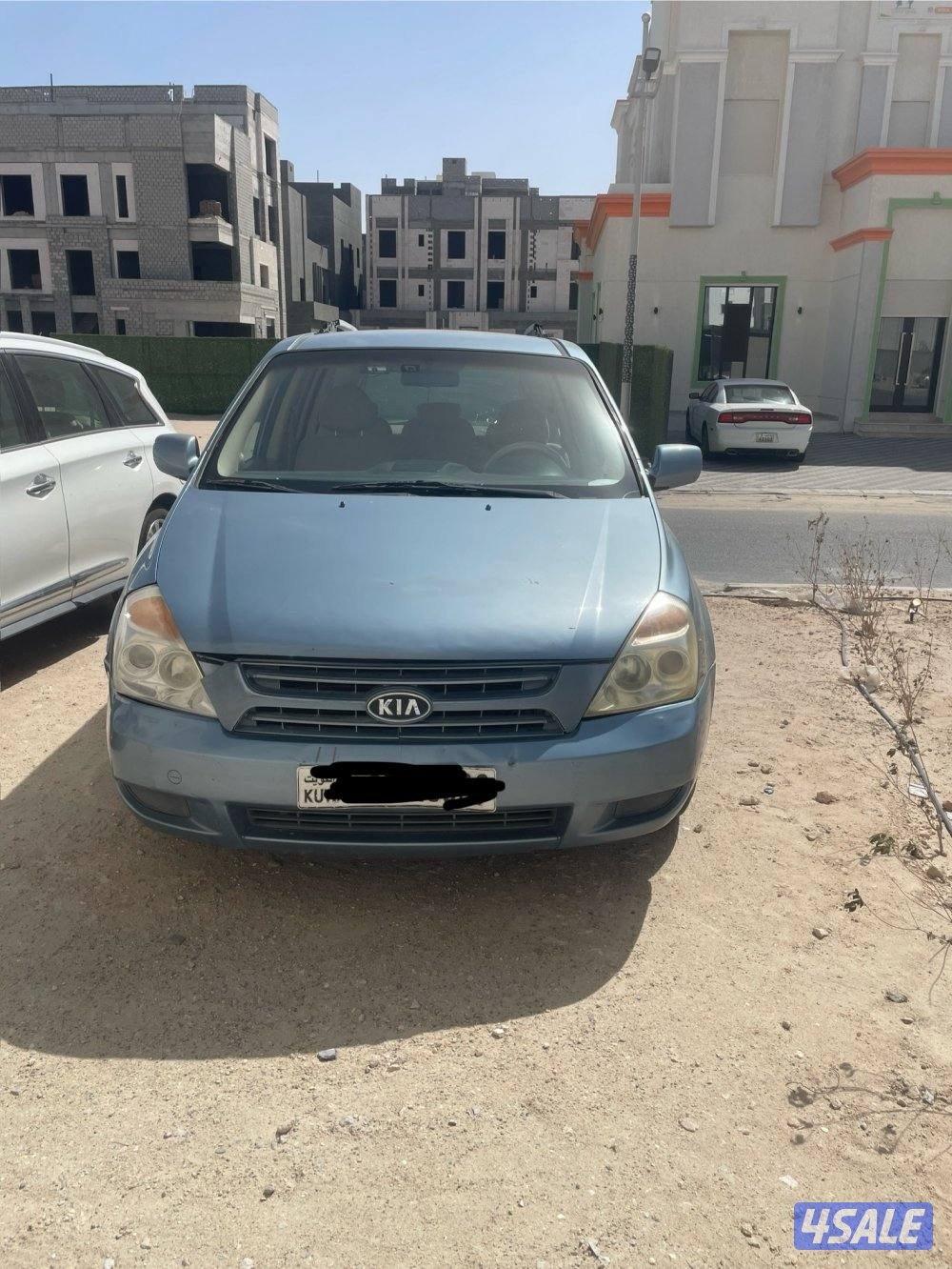 للبيع كيا كرنفال موديل ٢٠١٠ صبغ الوكالة1