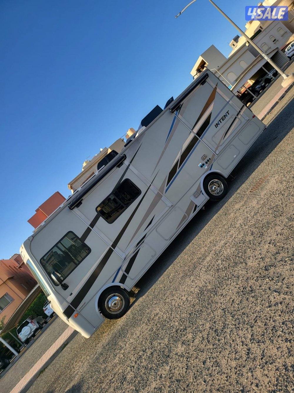 للبيع كلاس A  الحجم 27قدم 3 توسعات5