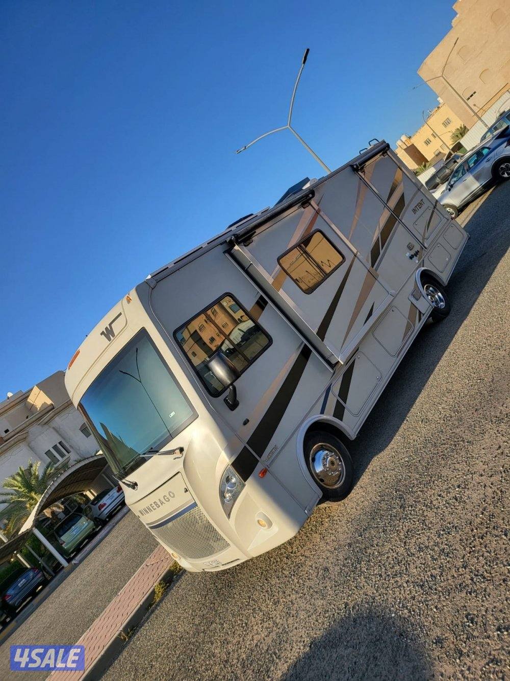 للبيع كلاس A  الحجم 27قدم 3 توسعات8