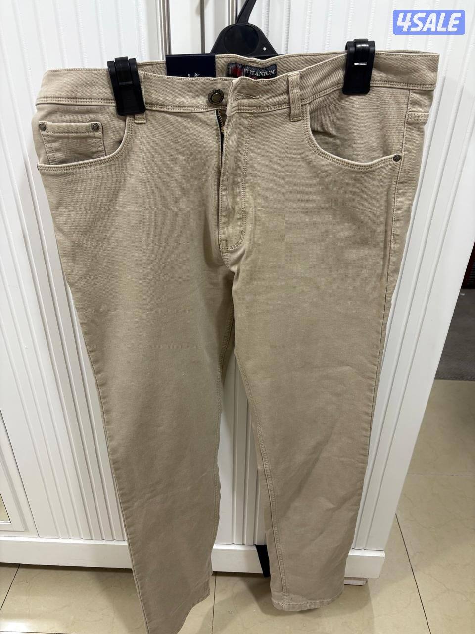بنطلون رجالي جديد ماركة تاتينيوم لون بيج0