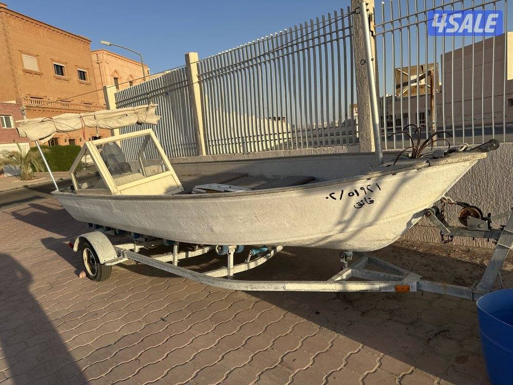 للبيع طراد المنيوم كريست لاينر ١٨ قدم4