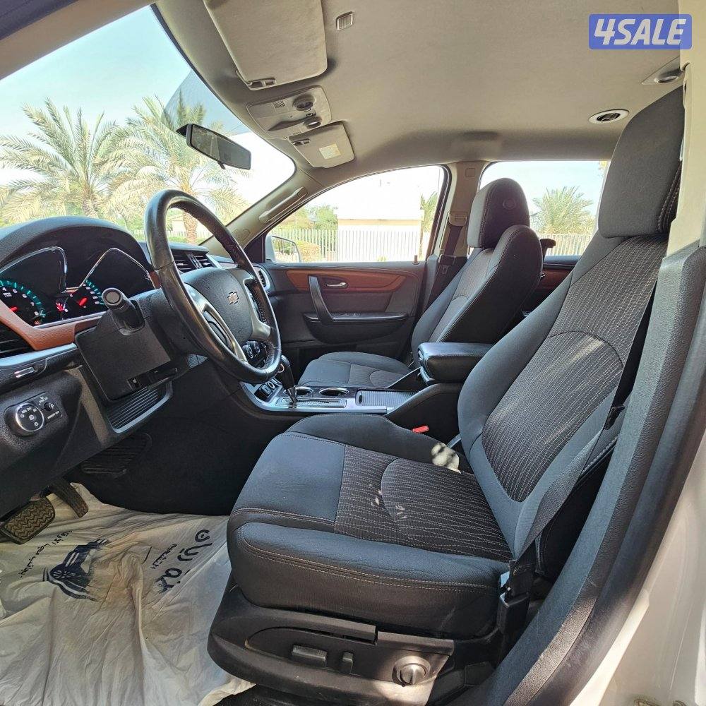 شيفروليه ترافيرس بيضا للبيع8