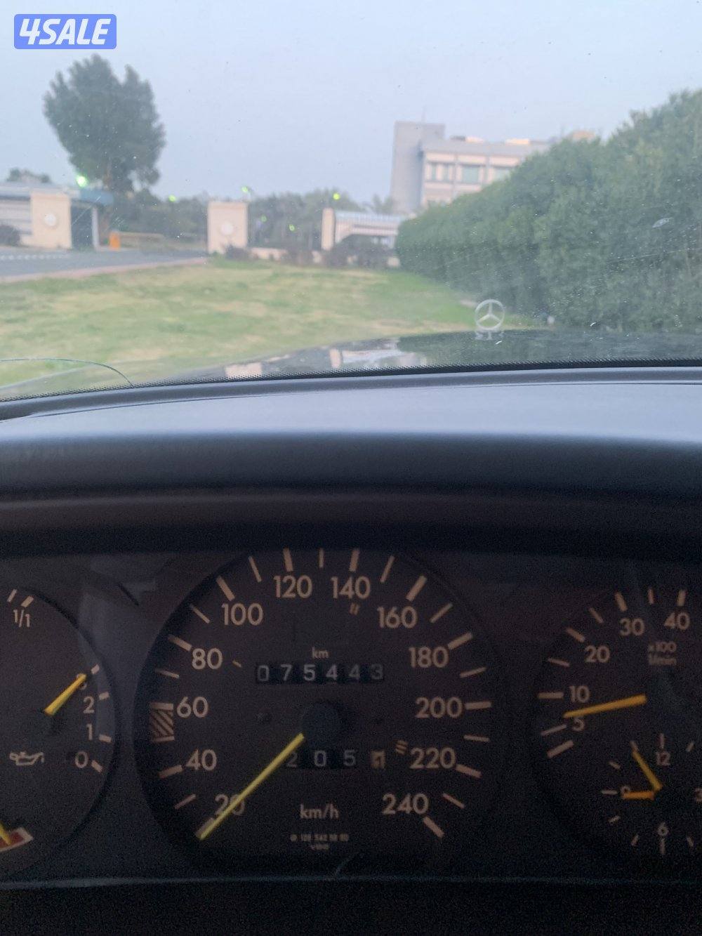 للبيع مرسيدس 500 SEL موديل 90 ماشي 752