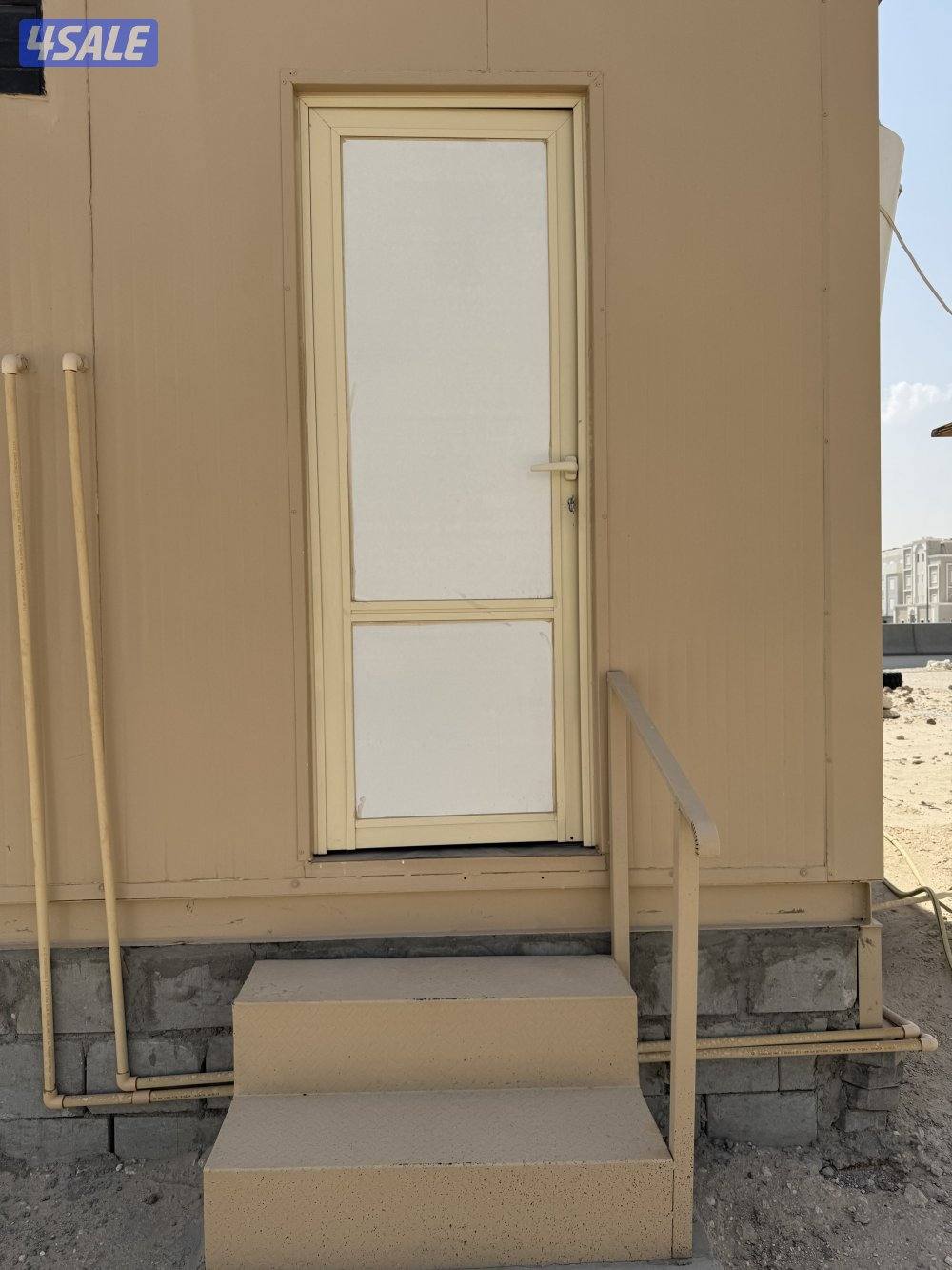 شاليه ثابت طول ٤ في ١٠ ساندوتش بنل شبه جديد استعمال سنة واحدة5